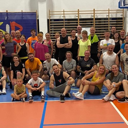 Obraz główny aktualności o tytule Sport i rekreacja dla każdego- bezpłatne zajęcia w OSiR- wyjątkowe poniedziałki 